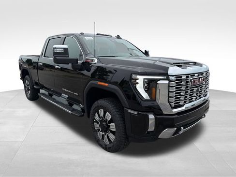 New 2026 GMC Sierra 2500 Denali w/ Denali Reserve Package AWD/4WD image 1