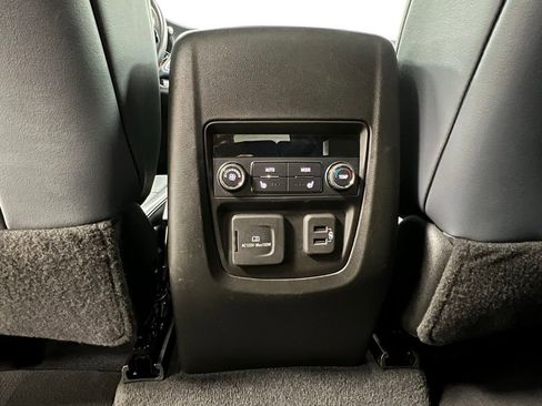 Used 2024 Buick Enclave Premium image 55