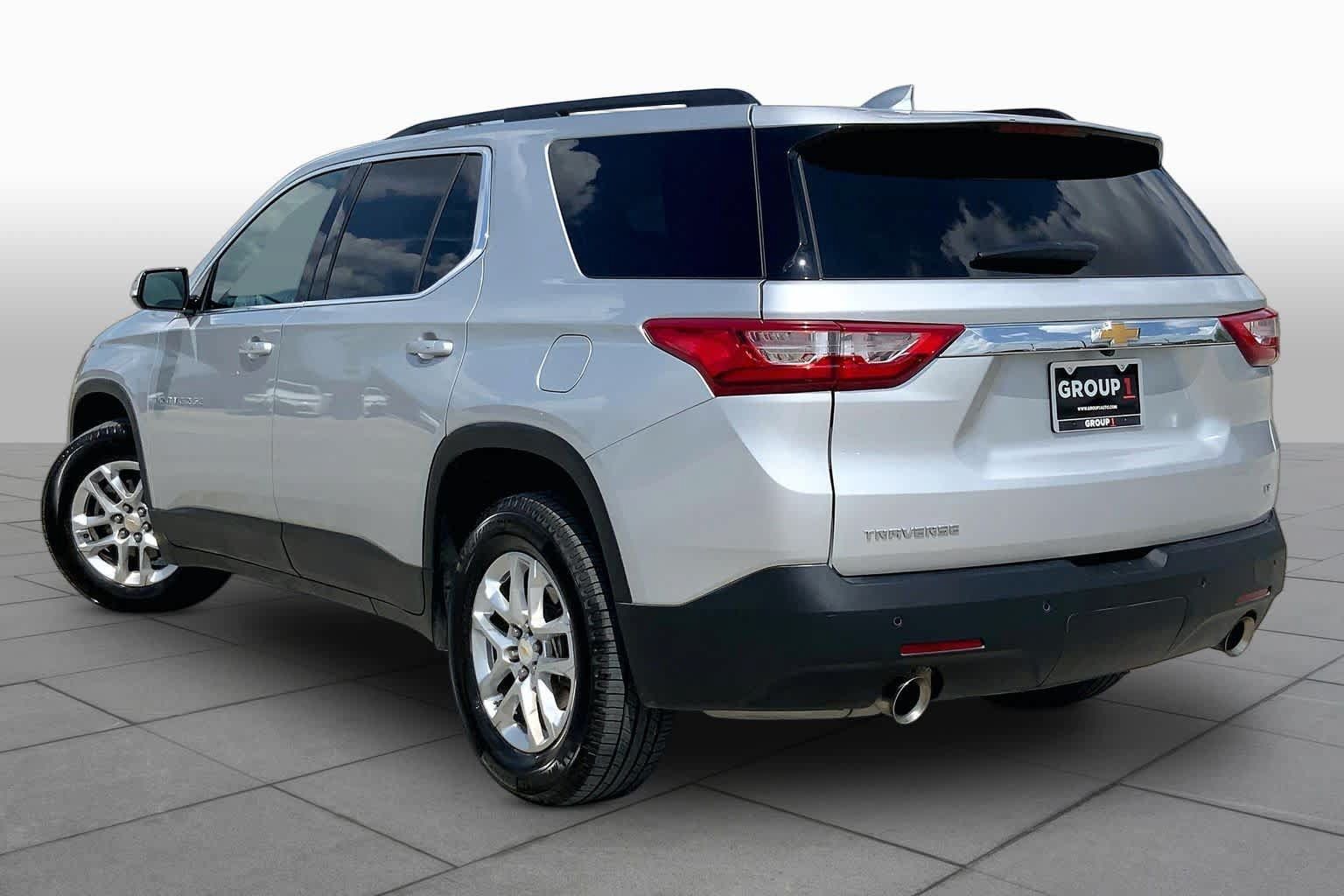 Used 2019 Chevrolet Traverse LT FWD image 12