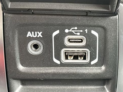 New 2025 Jeep Wrangler Unlimited Rubicon w/ Steel Bumper Group image 30