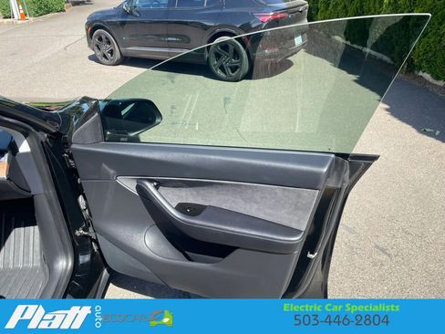 Used 2020 Tesla Model Y Long Range AWD/4WD image 50