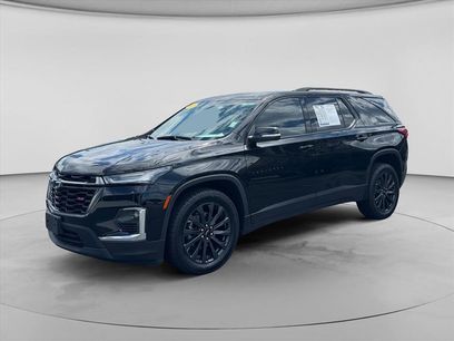Used 2023 Chevrolet Traverse RS