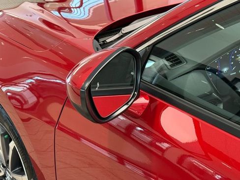 Certified 2025 Acura Integra Base image 8