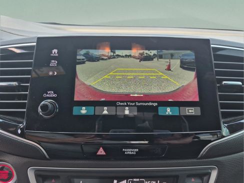 Certified 2023 Honda Passport TrailSport image 25