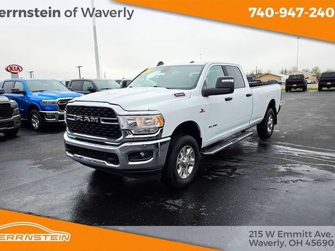 Used 2024 RAM 3500 Big Horn AWD/4WD image 3