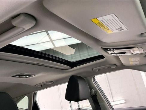 Used 2024 Kia Seltos SX w/ SX Sunroof Package AWD/4WD image 13