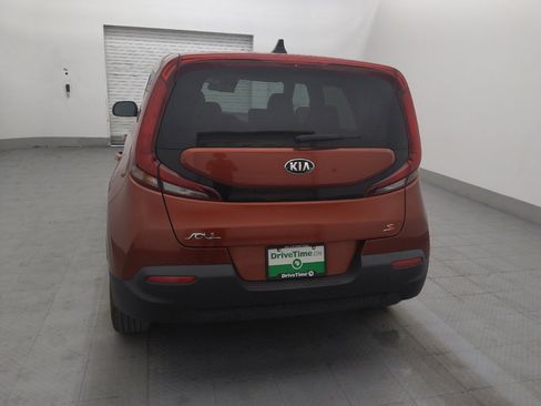 Used 2020 Kia Soul S image 6