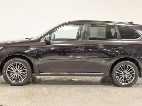 Used 2021 Mitsubishi Outlander SEL image 5