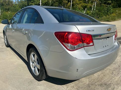Used 2016 Chevrolet Cruze LT image 7