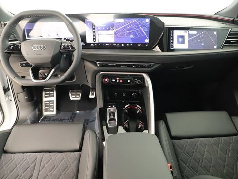 New 2026 Audi SQ5 Premium Plus AWD/4WD image 18
