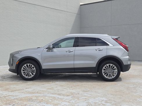 Used 2025 Cadillac XT4 Premium Luxury AWD/4WD image 5