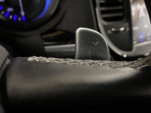 Used 2019 Chrysler 300 S image 47