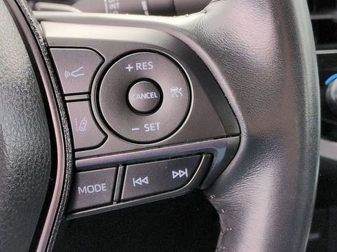 Used 2024 Toyota Camry SE w/ Convenience Package image 21