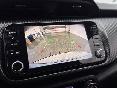Used 2021 Nissan Kicks SV FWD image 17