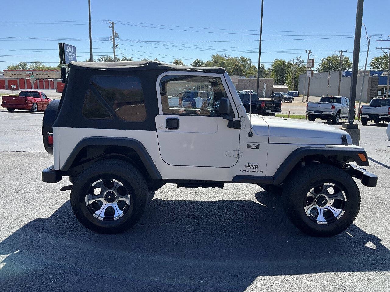 Used 2003 Jeep Wrangler X AWD/4WD image 6