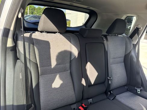 Used 2023 Nissan Rogue SV image 48