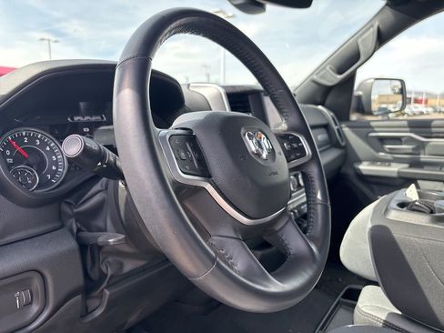 Used 2022 RAM 1500 Big Horn image 5