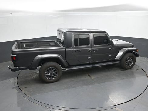 Used 2025 Jeep Gladiator Sport AWD/4WD image 29