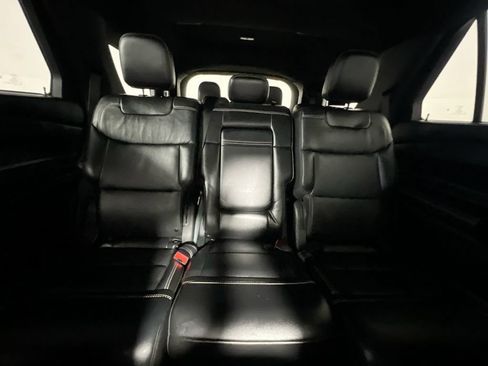 Used 2021 Ford Explorer ST w/ Equipment Group 401A AWD/4WD image 31