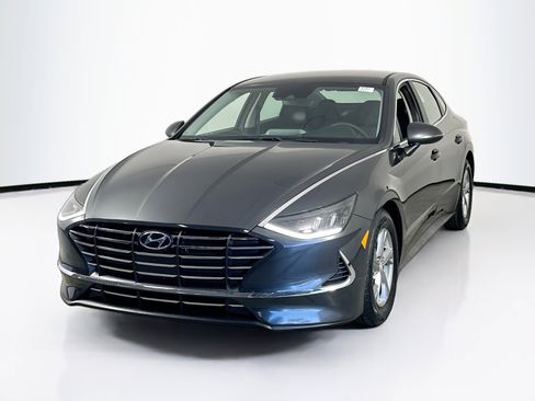 Used 2023 Hyundai Sonata SE w/ Cargo Package image 1