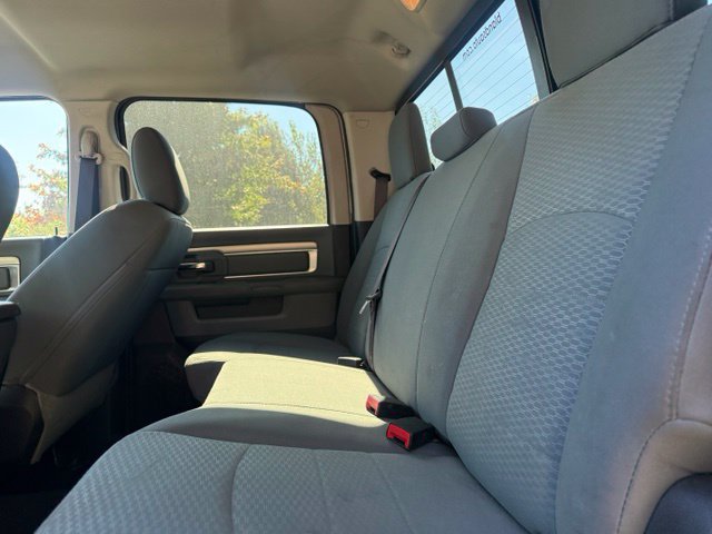 Used 2018 RAM 2500 SLT AWD/4WD image 17