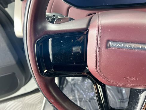 Used 2024 Land Rover Range Rover Sport Dynamic SE image 15