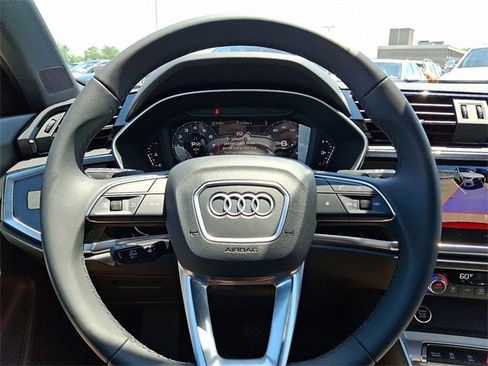 New 2025 Audi Q3 2.0T Premium image 15
