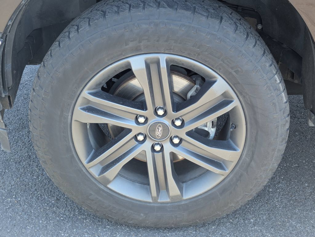 Used 2018 Ford F150 XLT AWD/4WD image 13