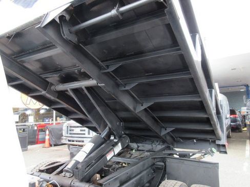 Used 2021 Ford F550 4x4 SuperCab Super Duty image 9