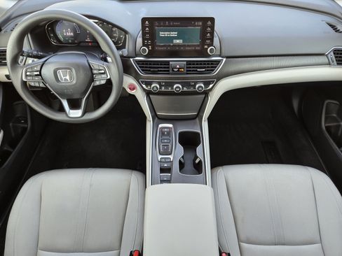 Used 2024 Honda Accord Sport image 31