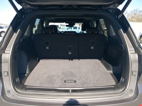 New 2026 Jeep Grand Cherokee Altitude image 11