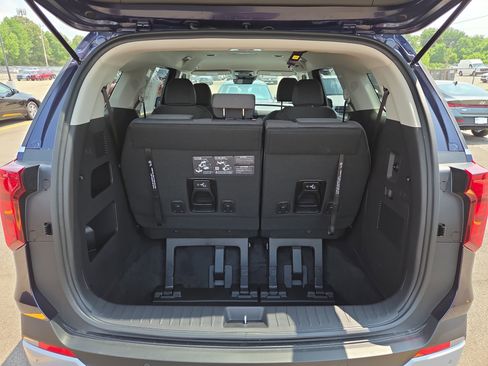 New 2026 Kia Carnival LX FWD image 9