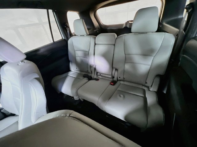 Used 2022 Honda Passport EX-L image 27