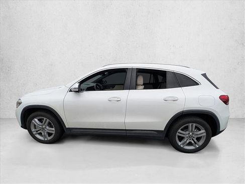 Used 2021 Mercedes-Benz GLA 250 4MATIC image 8