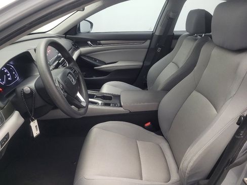 Used 2018 Honda Accord LX image 17