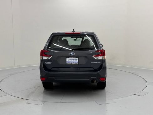 Used 2022 Subaru Forester image 5