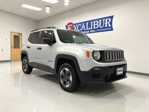 Used 2018 Jeep Renegade Sport w/ Power & Air Group image 14