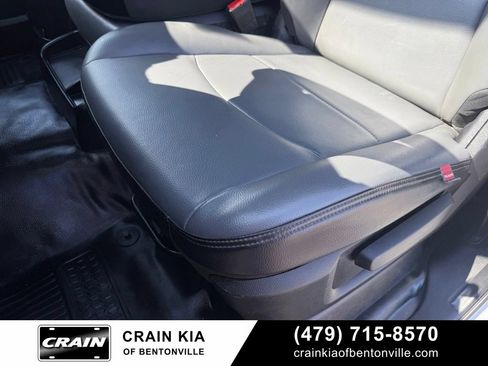Used 2024 RAM 2500 Tradesman w/ Chrome Appearance Group AWD/4WD image 22