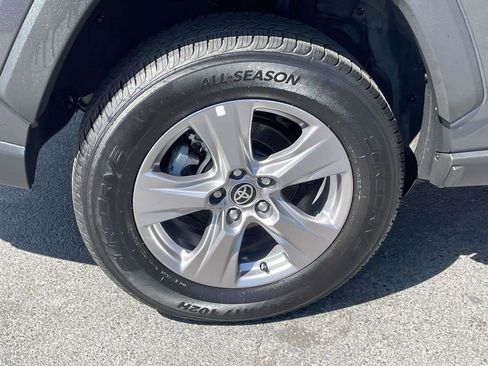 Used 2024 Toyota RAV4 XLE FWD image 6
