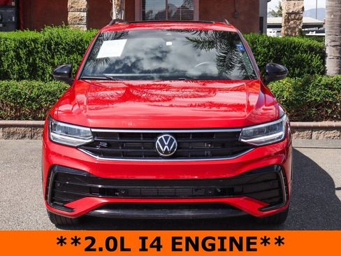 Used 2024 Volkswagen Tiguan SE R-Line FWD image 3