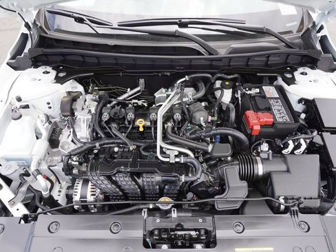New 2026 Nissan Altima 2.5 SR FWD image 7