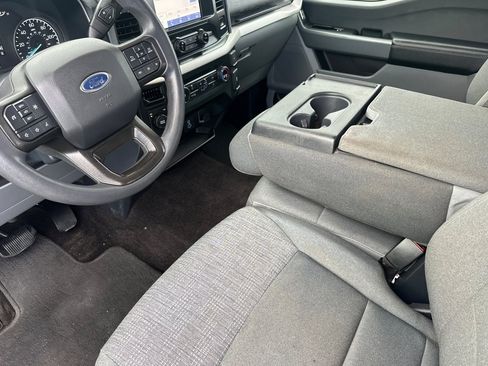 Used 2022 Ford F150 XLT image 11