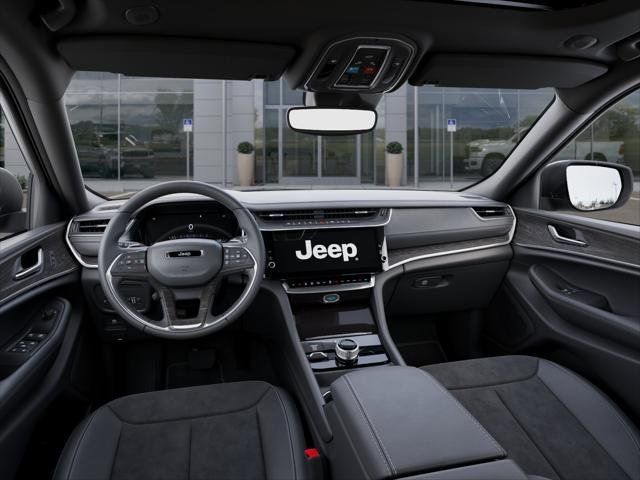 New 2026 Jeep Grand Cherokee Altitude AWD/4WD image 40