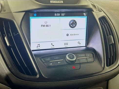 Used 2017 Ford Escape SE w/ SE Leather Comfort Package image 19