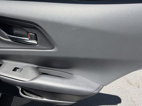 Used 2024 Toyota Prius XLE FWD image 37