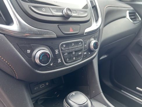 Used 2021 Chevrolet Equinox Premier image 8