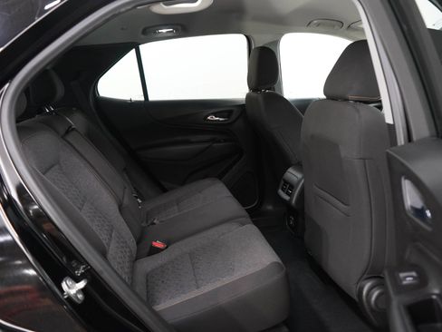 Used 2022 Chevrolet Equinox LT AWD/4WD image 12