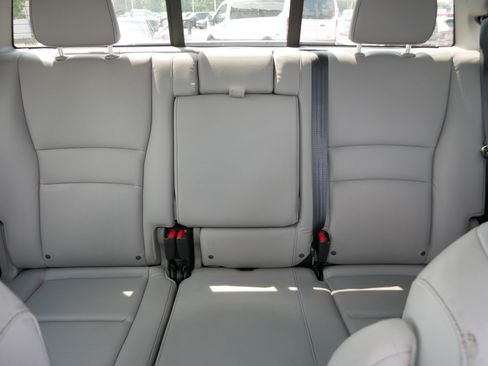 Used 2023 Honda Ridgeline RTL-E image 13