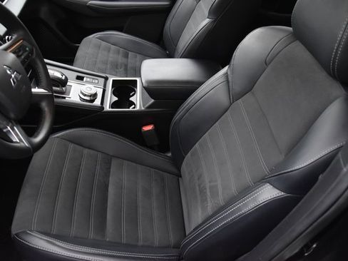 Used 2024 Mitsubishi Outlander SE image 17