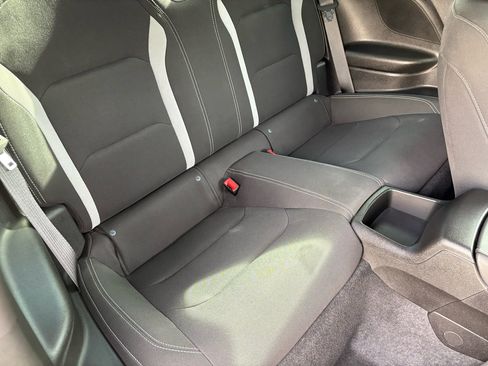 Used 2021 Chevrolet Camaro LT image 25